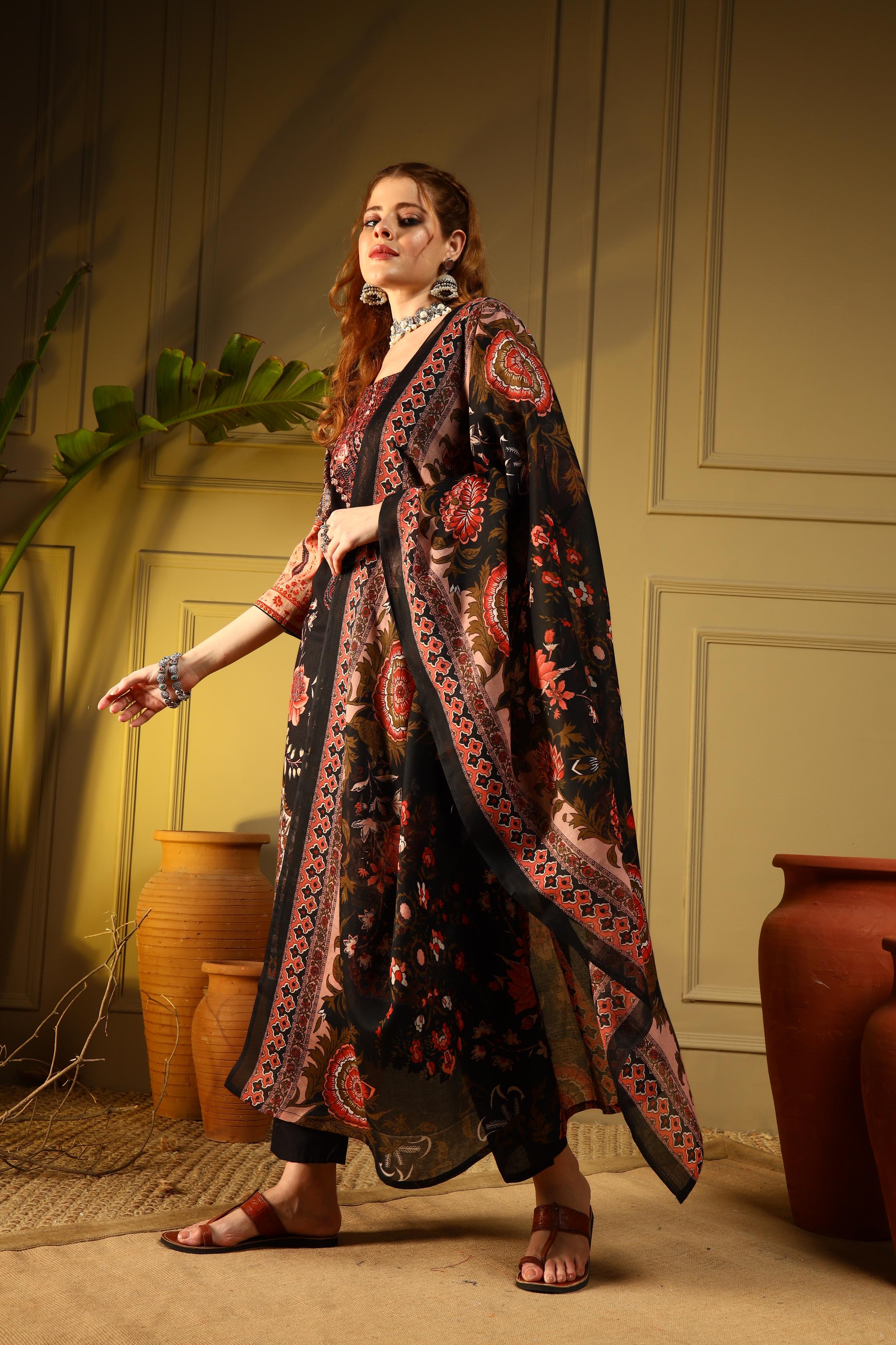 Noir Garden Black Floral Printed Kurta Set