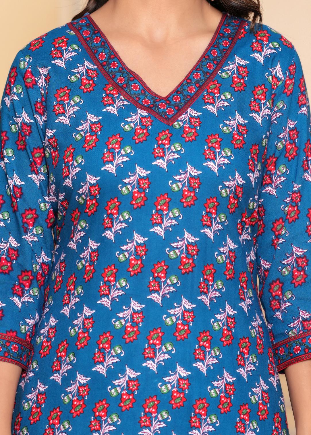 Elegant Blue Flower Printed Kurta Set